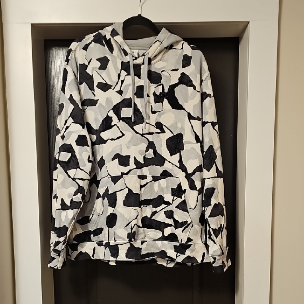 NIKE Black and White Abstract Hoodie
